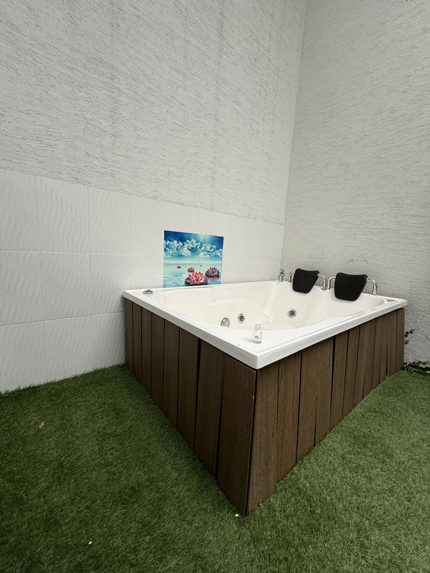 Hotel Lotto Boutique カリ エクステリア 写真